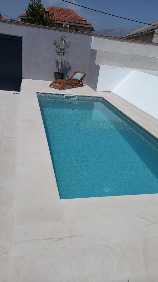 Villa Azzuro Selca  外观 照片